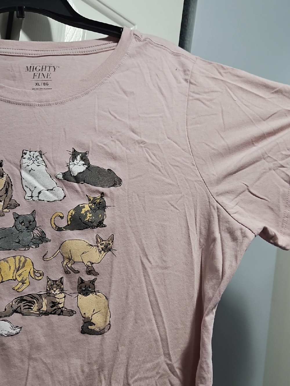 Cat Graphic Tee - Picture 4 of 8
